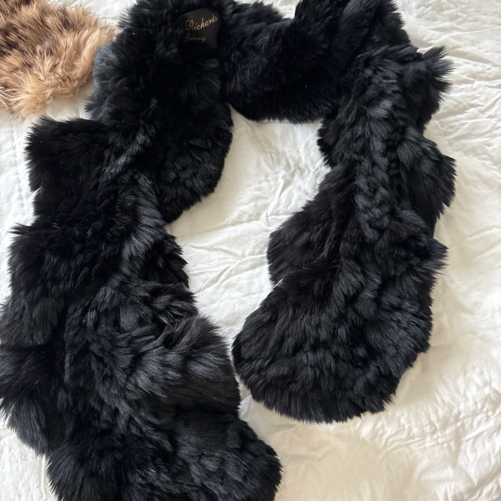 Luxurious Black Genuine Rabbit Fur Scarf